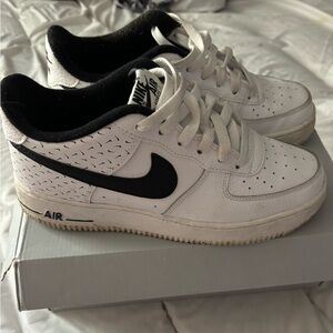 6Y Nike Airforces
